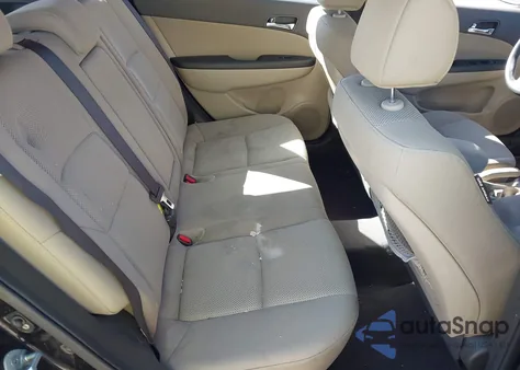 2011 Hyundai Elantra Touring Gls from USA, damaged, VIN KMHDC8AE6BU120166